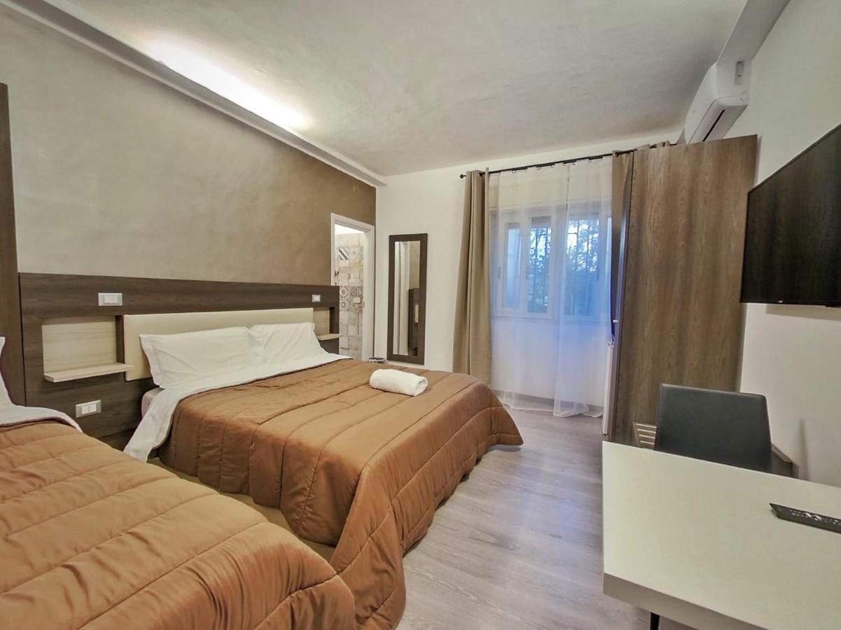 Kunesias B&B Cinisi Bagian luar foto