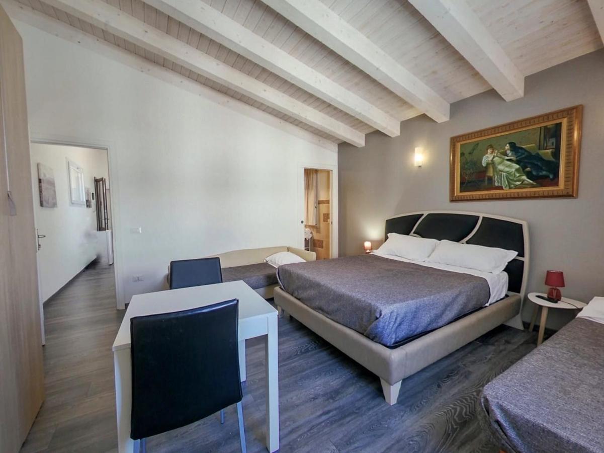 Kunesias B&B Cinisi Bagian luar foto