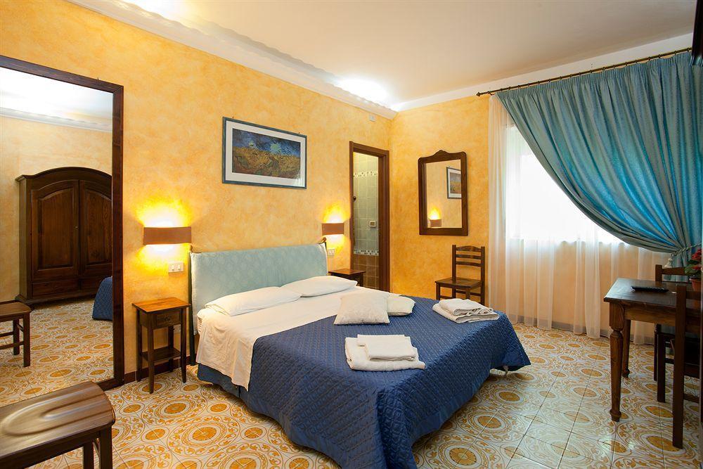 Kunesias B&B Cinisi Bagian luar foto
