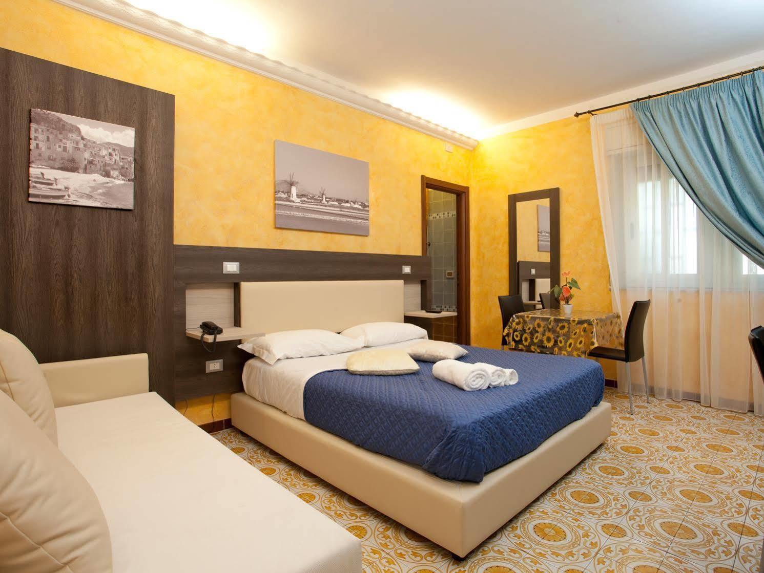 Kunesias B&B Cinisi Bagian luar foto