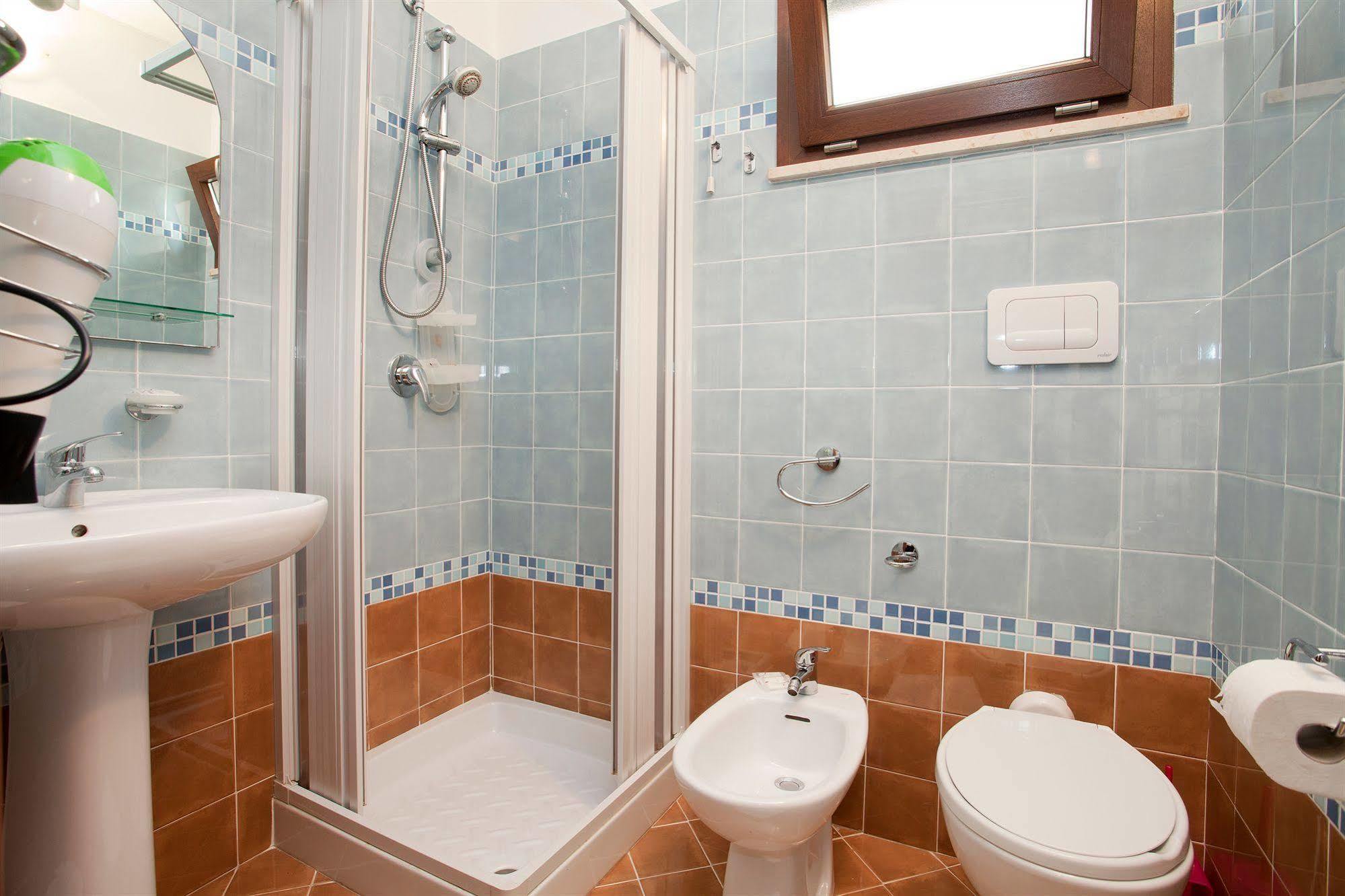 Kunesias B&B Cinisi Bagian luar foto